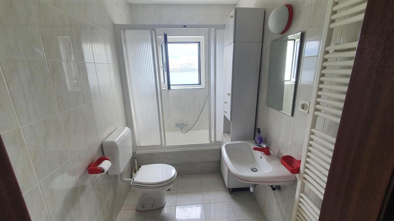 Apartment Fabijanic Паг Екстериор снимка